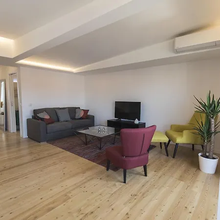 Lovelystay - 2 Bedroom Modern Terrace Апартаменты