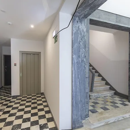 Lovelystay - 2 Bedroom Modern Terrace Лиссабон