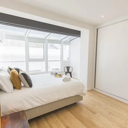 Lovelystay - 2 Bedroom Modern Terrace *